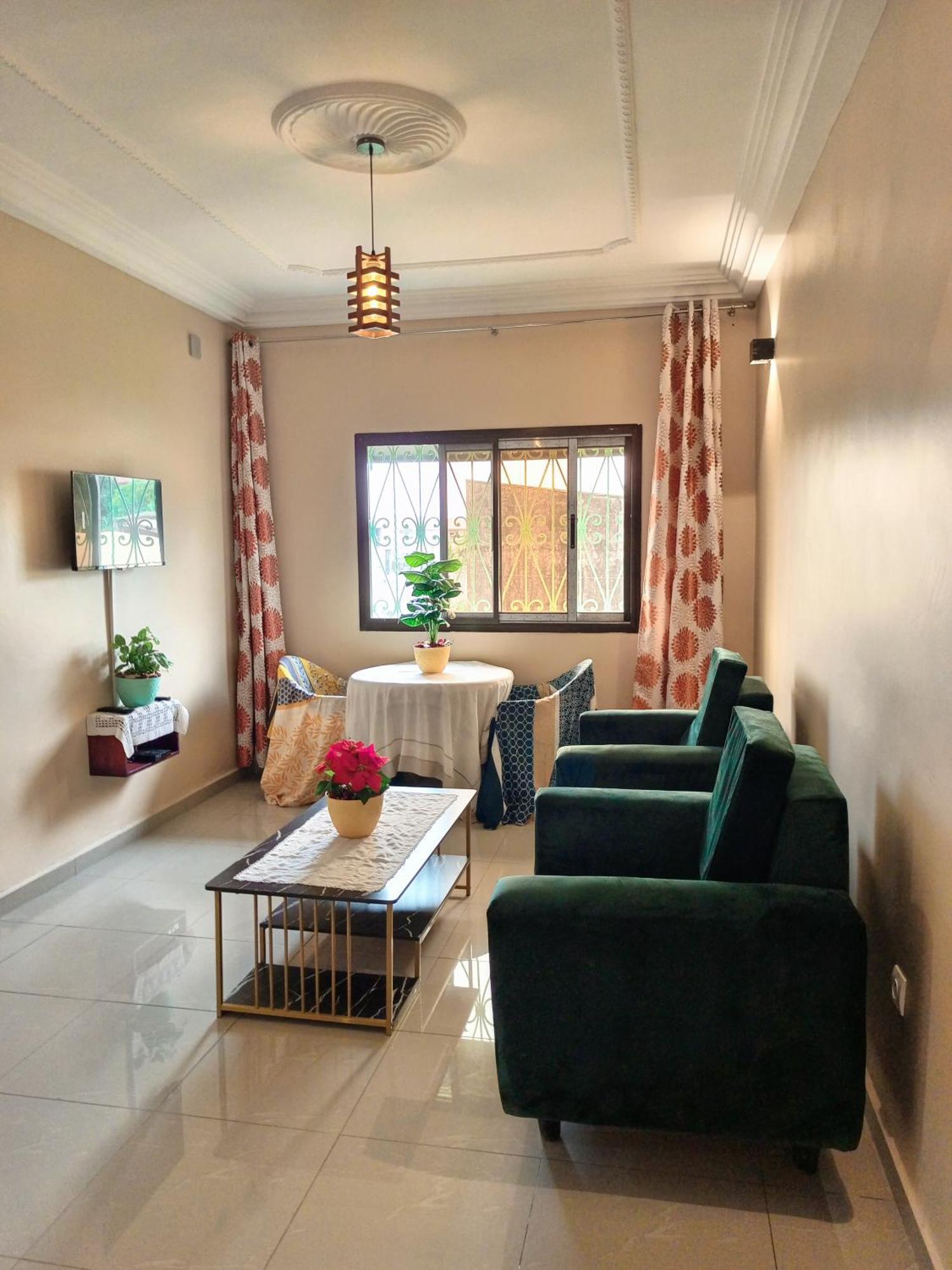 Residence Des 7 Collines Yaoundé Eksteriør bilde
