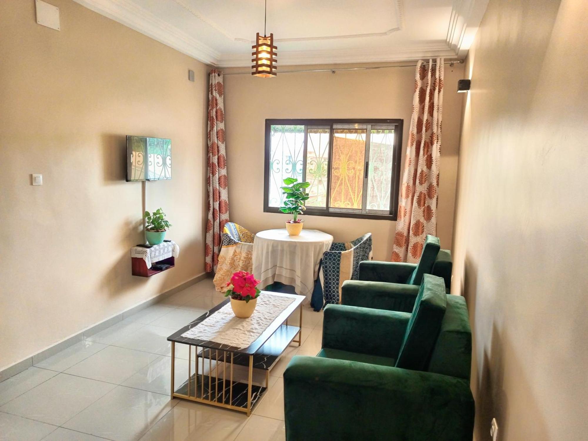 Residence Des 7 Collines Yaoundé Eksteriør bilde