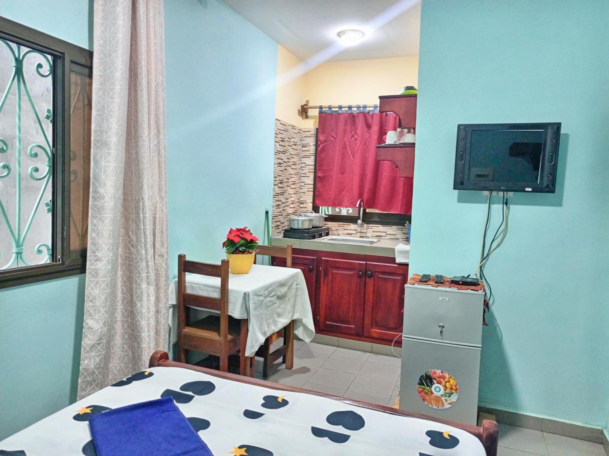 Residence Des 7 Collines Yaoundé Eksteriør bilde