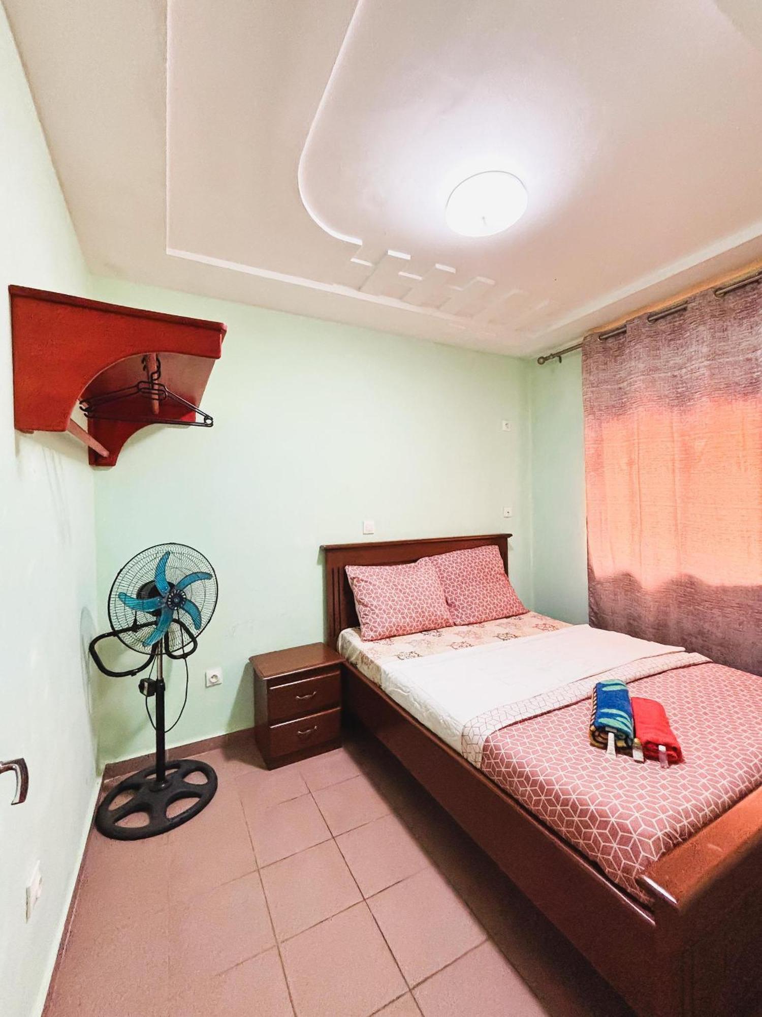 Residence Des 7 Collines Yaoundé Eksteriør bilde